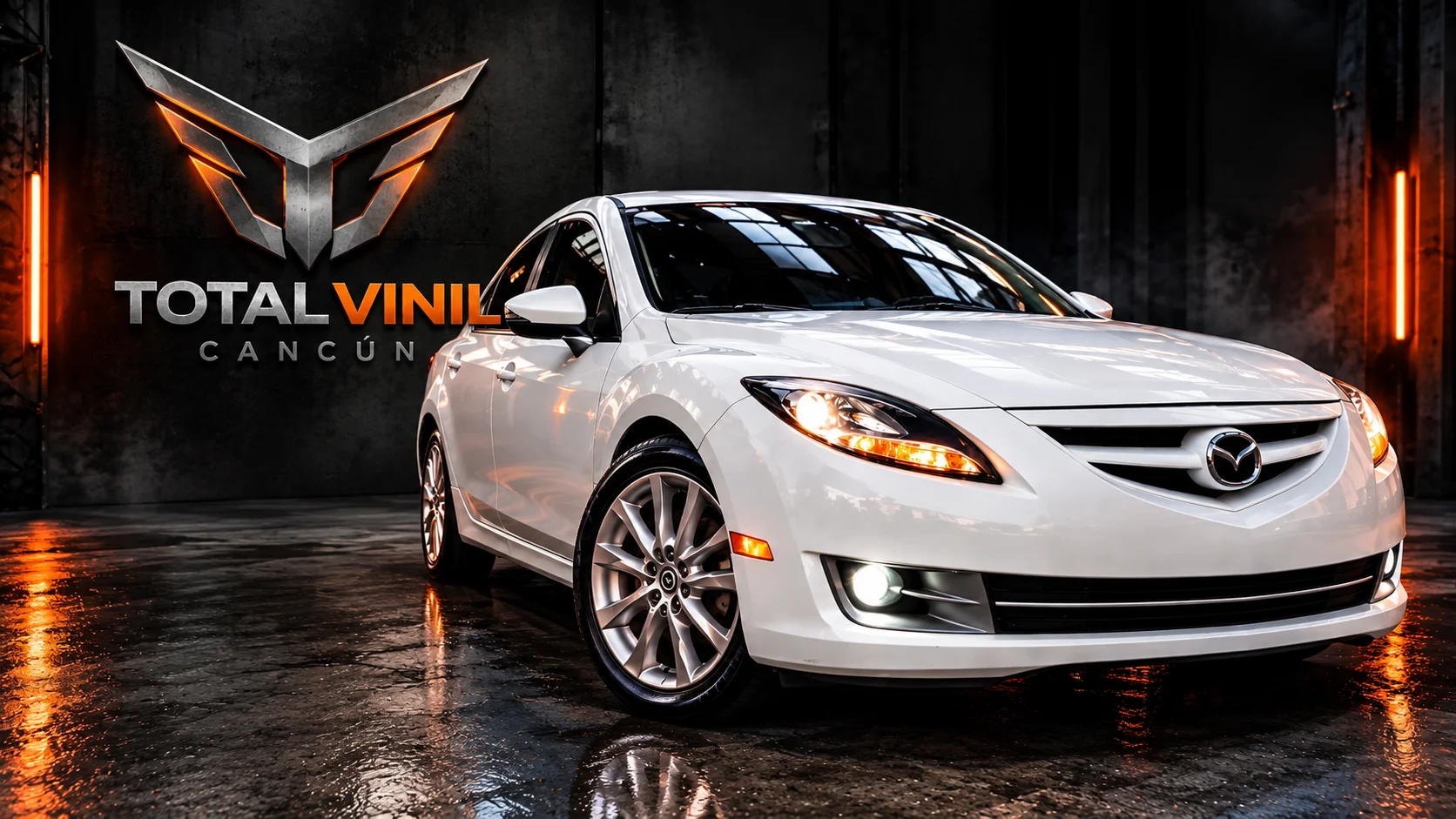 Mazda blanco con pintura pulida
